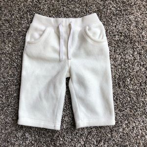 ✳️6/$20✳️ Old Navy Fleece Pants - 3-6M